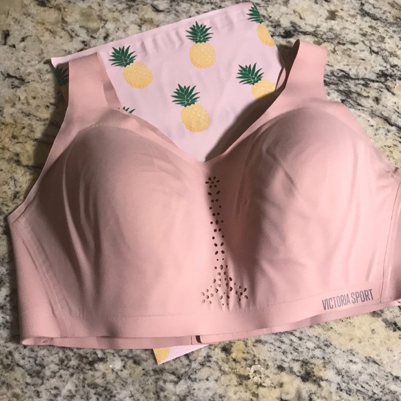 Victoria's Secret Other - Victoria’s Secret Sport Bra 38DD